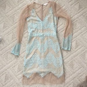 Skin illusion dress, needs some lovin’